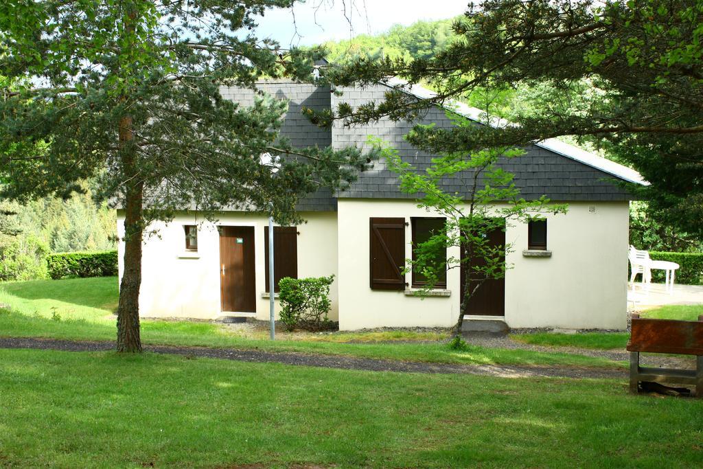 Vvf Aubrac Hotel Chaudes-Aigues Cameră foto