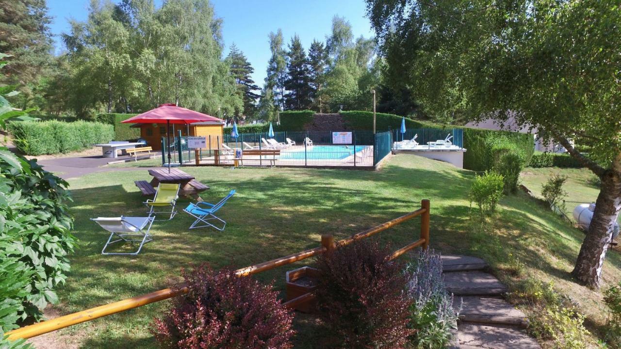 Vvf Aubrac Hotel Chaudes-Aigues Exterior foto