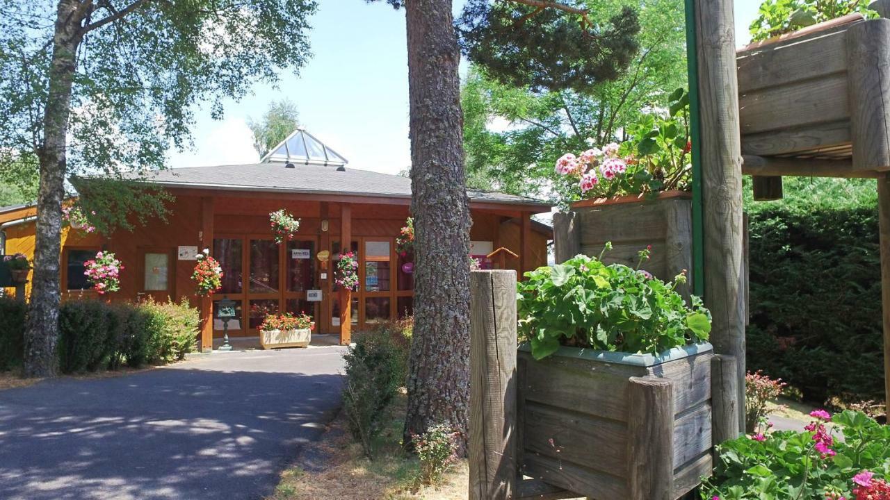 Vvf Aubrac Hotel Chaudes-Aigues Exterior foto